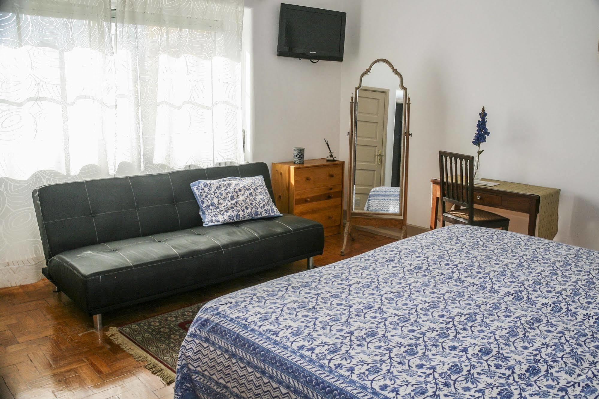Casa Shanti Niketan Εστορίλ Εξωτερικό φωτογραφία