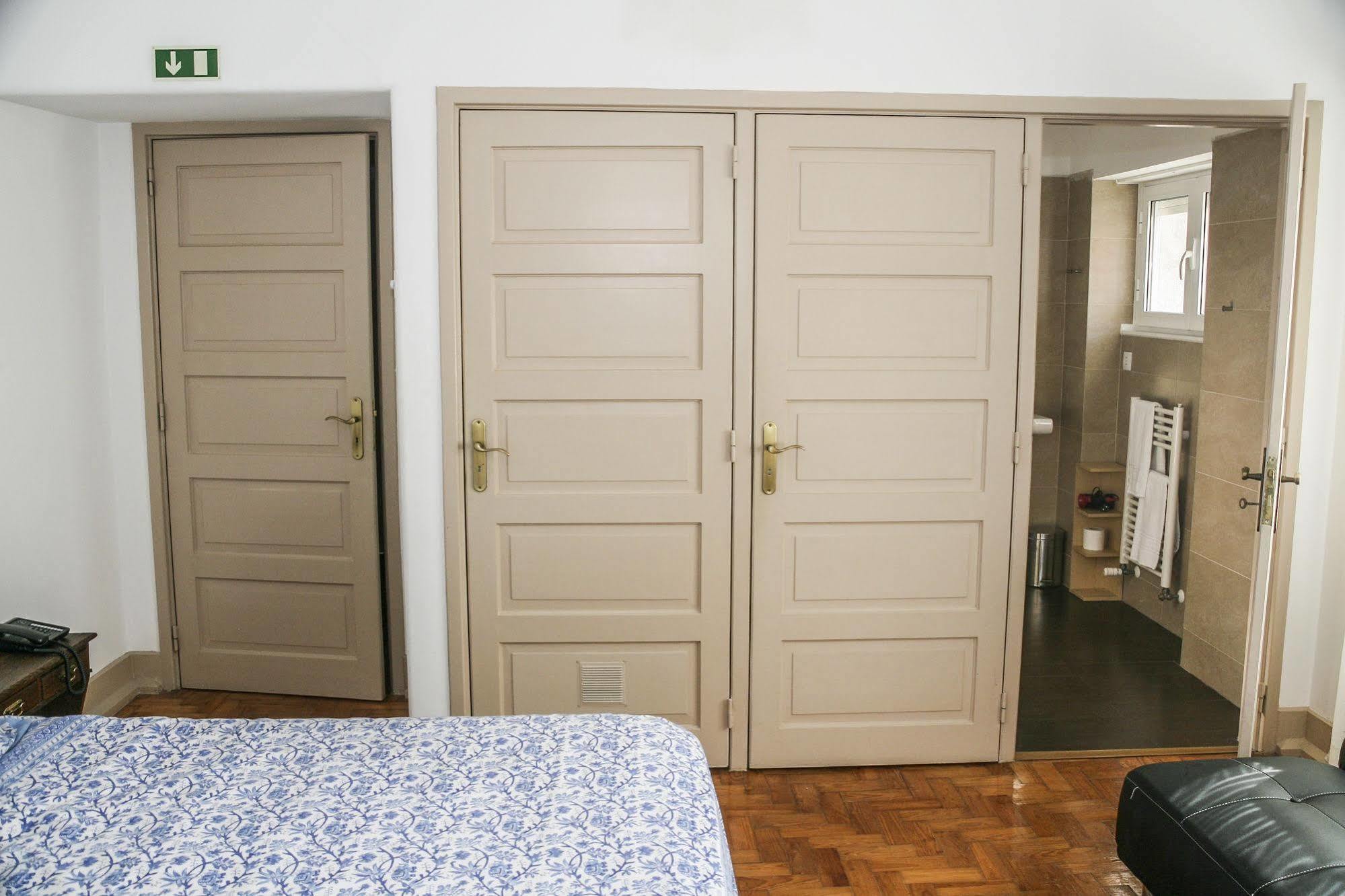 Casa Shanti Niketan Εστορίλ Εξωτερικό φωτογραφία